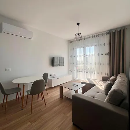 Urban Oasis Near Center Appartamento *