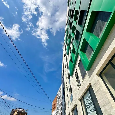 Urban Oasis Near Center