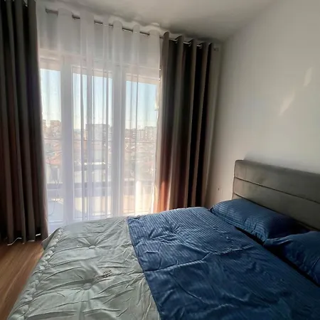 Apartment Urban Oasis Near Center Tirana