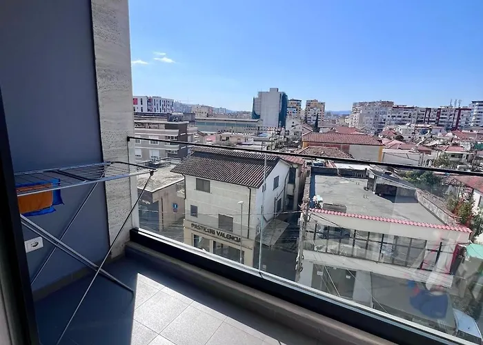 Appartamento Urban Oasis Near Center Tirana